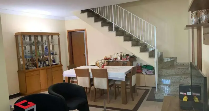 Sobrado à venda 3 quartos 1 suíte 2 vagas Valparaíso - Santo André - SP