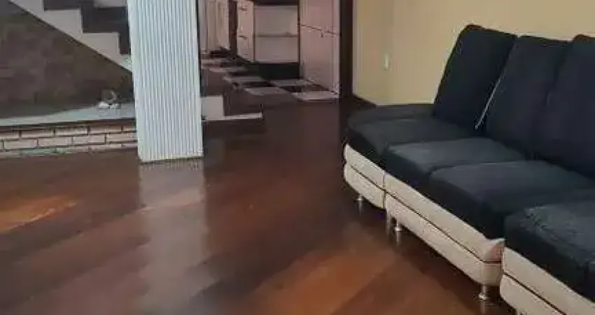 Sobrado para aluguel 3 quartos 1 suíte 3 vagas Eldízia - Santo André - SP
