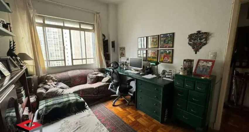 Apartamento espaçoso á venda em Santa Cecília 170m2