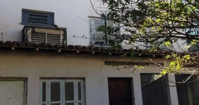 SObrado Residencial na Vila Madalena com 300m2