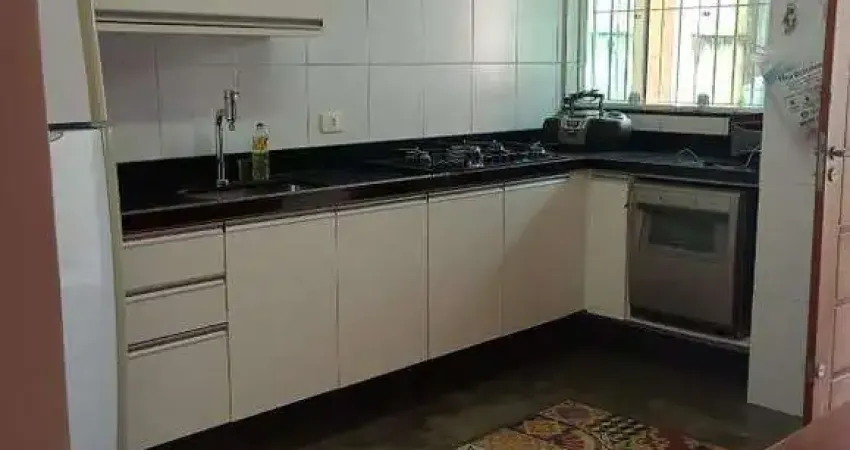 Sobrado para aluguel 3 quartos 1 suíte 2 vagas Floresta - Santo André - SP