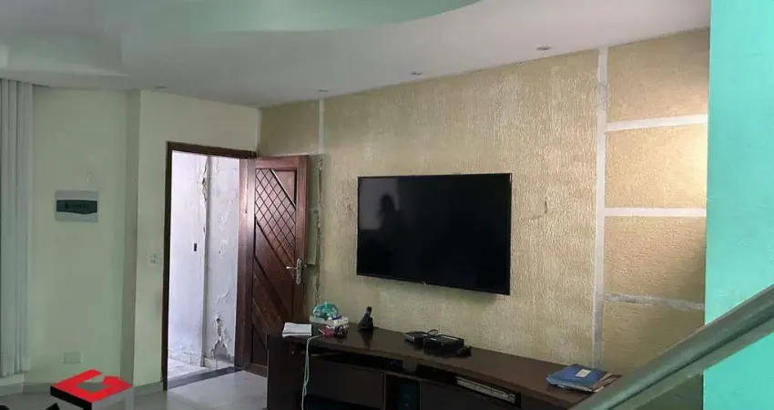 Sobrado à venda 3 quartos 1 suíte 2 vagas João Ramalho - Santo André - SP
