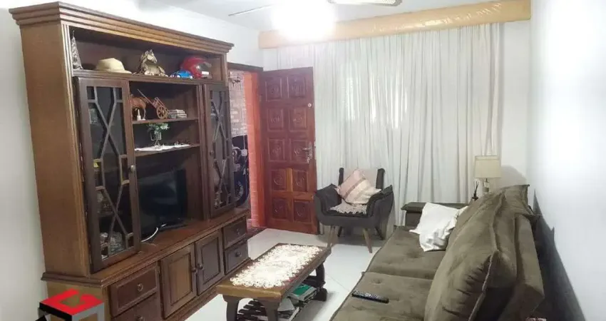 Sobrado à venda 2 quartos 1 suíte 2 vagas Nogueira - Diadema - SP