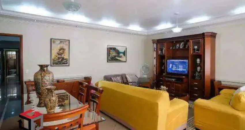 Sobrado à venda 4 quartos 2 suítes 7 vagas Rudge Ramos - São Bernardo do Campo - SP