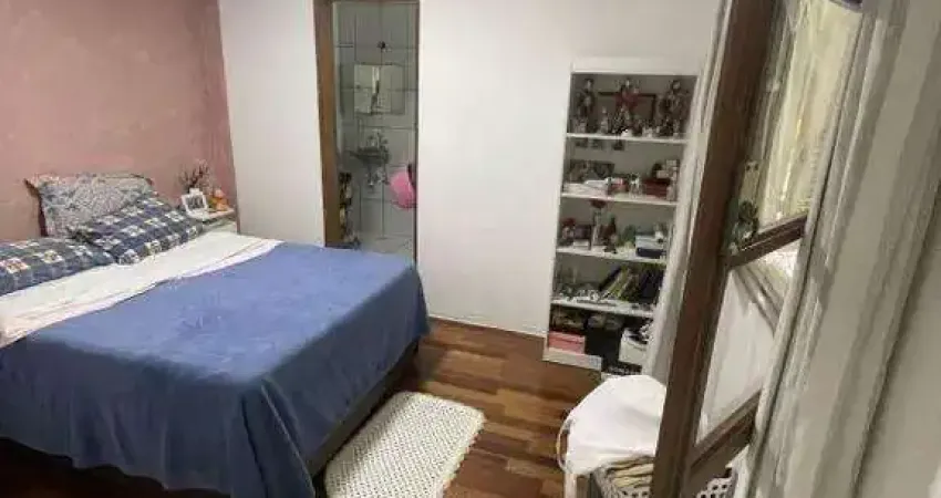 Sobrado à venda 3 quartos 2 suítes 2 vagas Centro - Diadema - SP