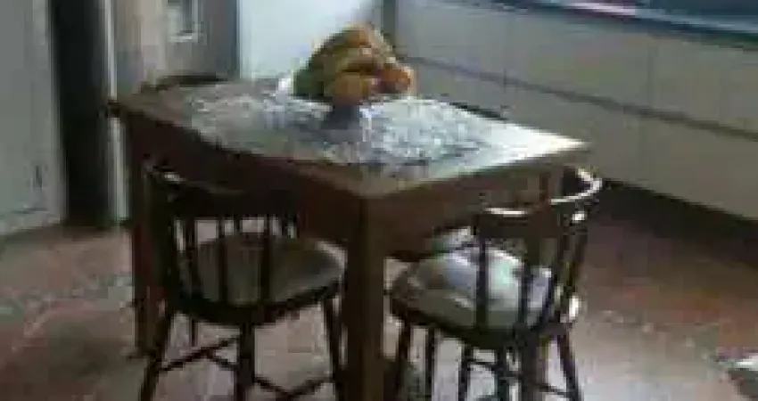 Casa com 3 quartos à venda na Rua Vieira de Almeida, 49, Ipiranga, São Paulo