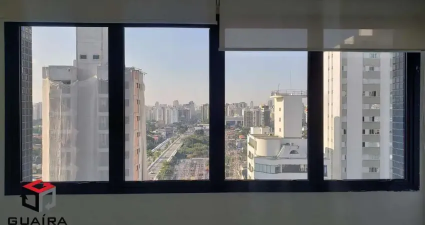 Sala Comercial com 30m² em Santo Amaro em São Paulo - SP