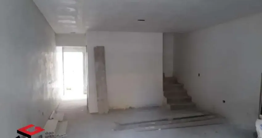 Sobrado à venda 3 quartos 3 suítes 2 vagas Pires - Santo André - SP