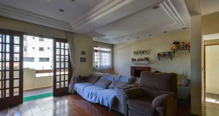 Casa com 3 quartos à venda na Rua César Guimarães, 142, Aclimação, São Paulo