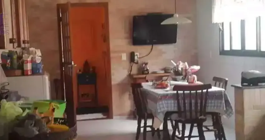 Casa com 4 quartos à venda na Rua Francisca Emília, 81, Vila Firmiano Pinto, São Paulo