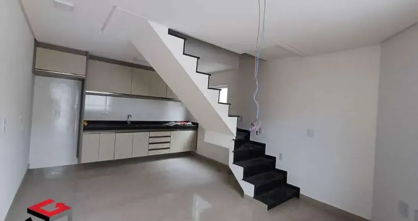 Sobrado à venda 2 quartos 2 vagas Santo Antônio - Santo André - SP