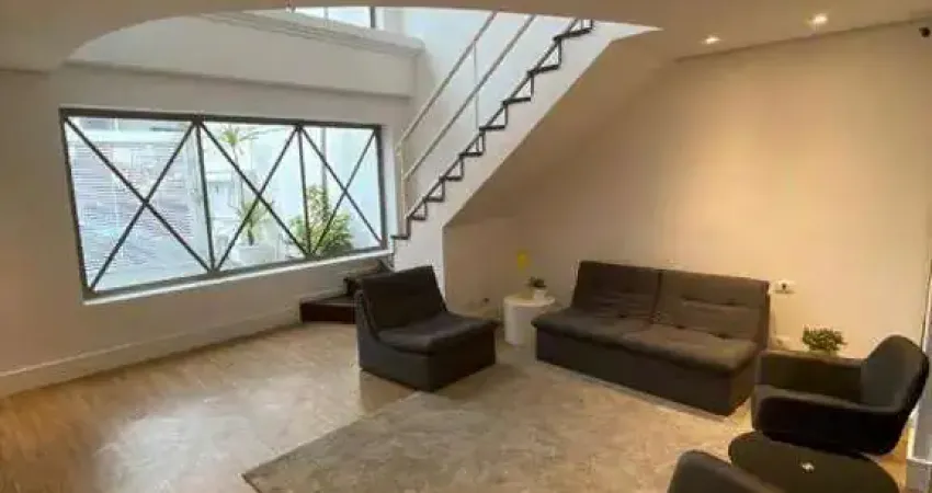 Casa com 300 m² localizado no Bairro Indianópolis em São Paulo.