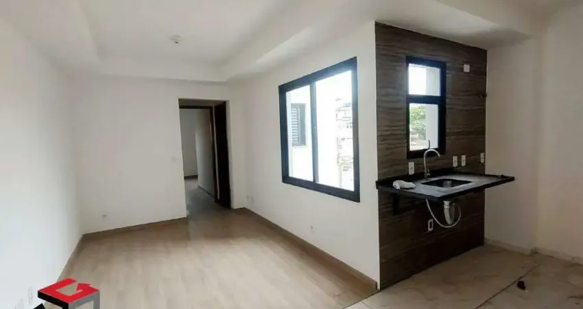 Cobertura nova, pronta pra morar