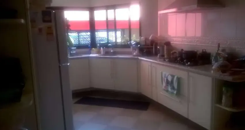 Sobrado à venda 3 quartos 1 suíte 10 vagas Assunção - São Bernardo do Campo - SP