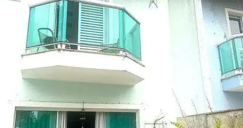 Saude - Sobrado - Venda - 170 m² 4 dts, 3 st e 3 vagas.