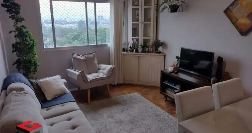 Gracioso apartamento á venda com 2 quartos no Planalto Paulista.
