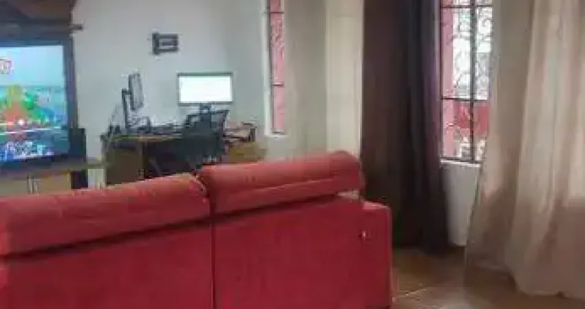 Casa à venda 8 quartos 1 suíte 4 vagas Haydee - Mauá - SP