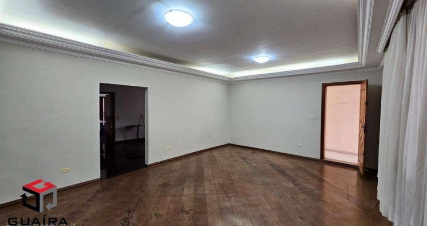 Casa à venda 3 quartos 1 suíte 2 vagas Nova Petrópolis - São Bernardo do Campo - SP