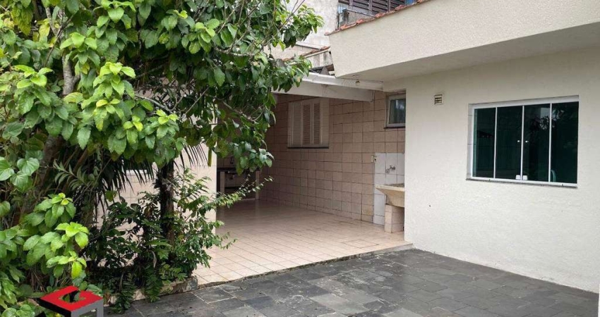 Casa à venda 3 quartos 1 suíte 4 vagas Santo André - Santo André - SP