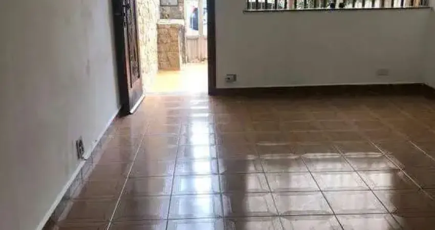 Sobrado para aluguel 3 quartos 4 vagas Paulicéia - São Bernardo do Campo - SP