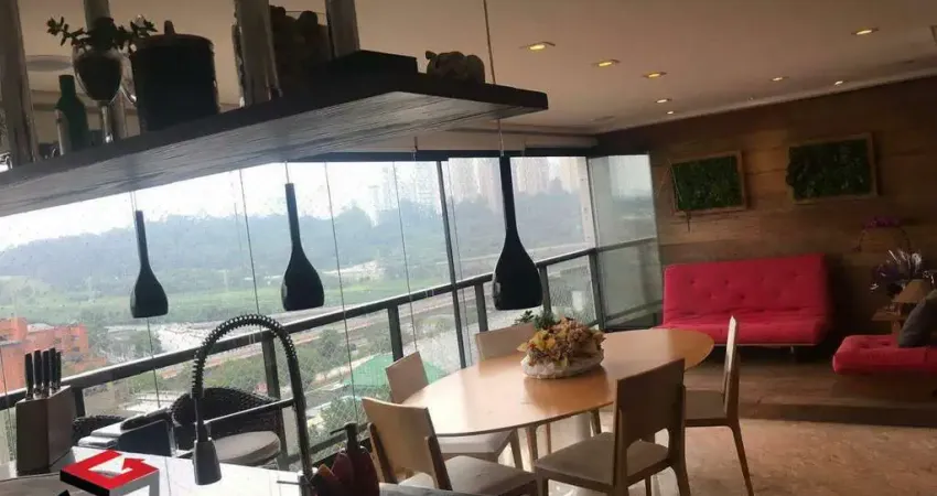 Apartamento em Vila Cruzeiro com 209m²