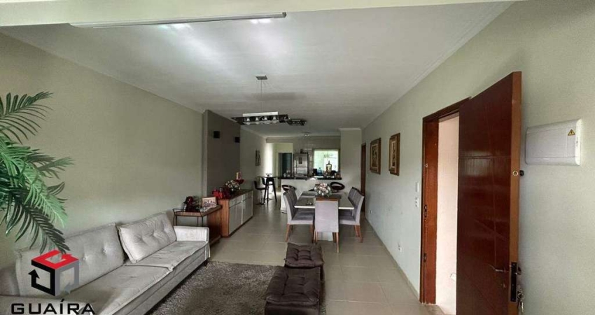 Sobrado à venda 3 quartos 1 suíte 2 vagas Vila Bela Vista - Santo André - SP