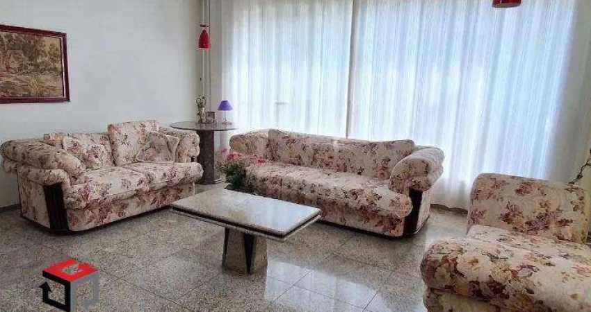 Sobrado à venda 4 quartos 1 suíte 5 vagas Rudge Ramos - São Bernardo do Campo - SP
