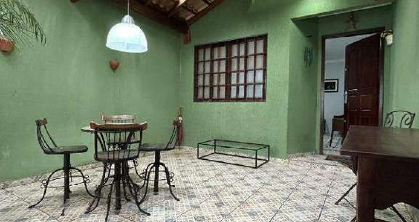 Sobrado à venda 2 quartos 1 suíte 2 vagas Alpina - Santo André - SP
