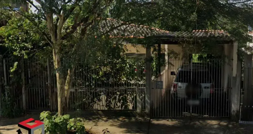 Casa com área 288m² localizado no Jardim Cristiane em Santo André/SP.