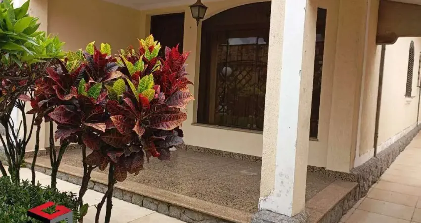 Casa totalmente térrea em terreno de 500 metros quadrados