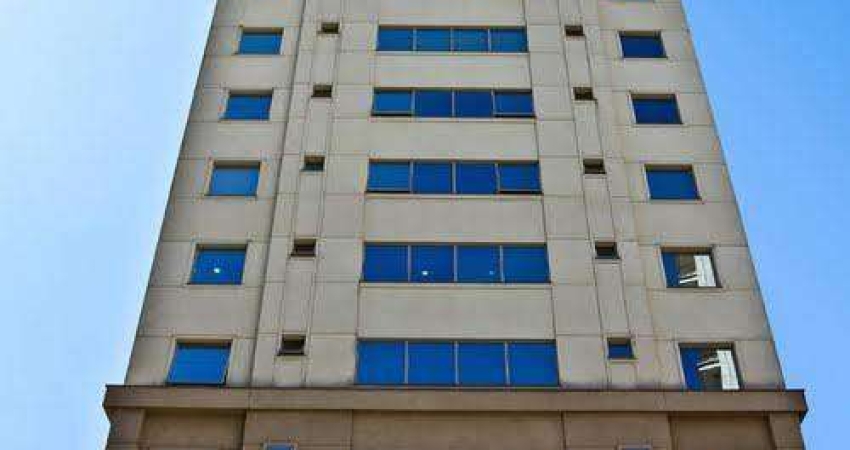 Conjunto Comercial em Consolacao com 77m²