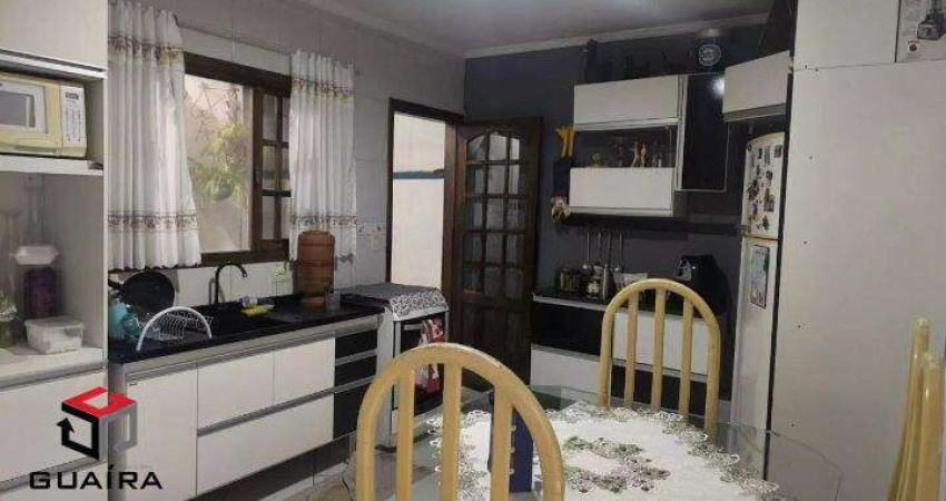 Casa à venda 3 quartos 1 suíte 8 vagas Capuava - Santo André - SP