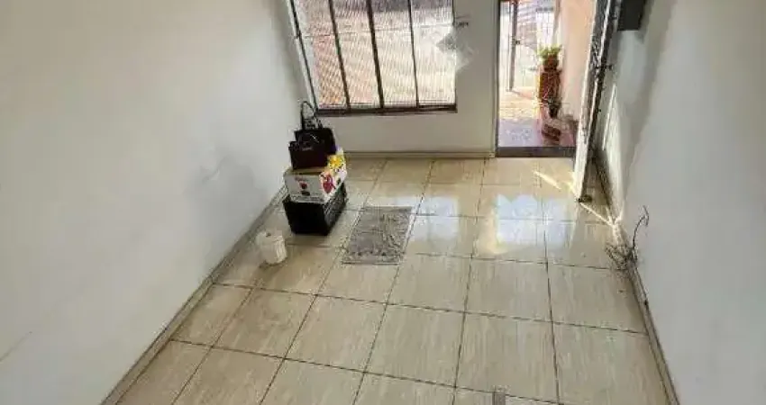 Sobrado à venda 2 quartos 1 vaga Vila Alpina - Santo André - SP