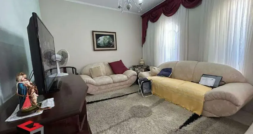 Sobrado Amplo no Bairro Olímpico com 3 Dormitórios, Área Gourmet e 3 Vagas