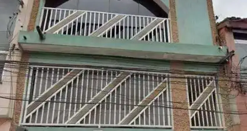Sobrado para aluguel 3 quartos 1 suíte 6 vagas Centro - Diadema - SP
