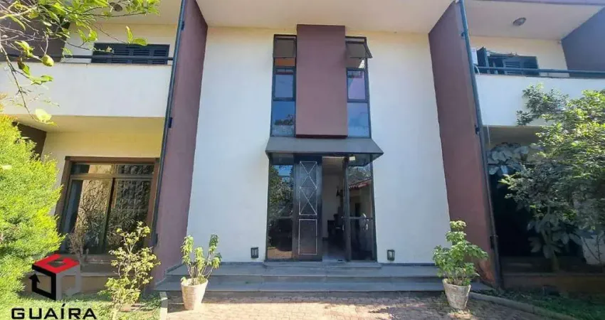 Sobrado à venda 3 quartos 2 suítes 8 vagas Silveira - Santo André - SP