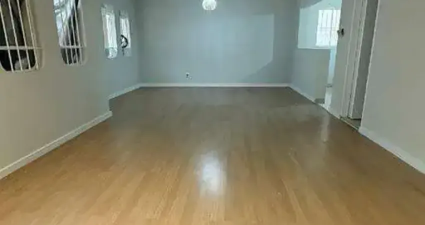 Casa com 3 quartos à venda na Rua Miguel Calmon, 12, Vila Guarani, Santo André