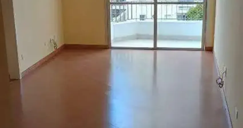 Apartamento á venda totalmente reformado com 64m² no campo belo.