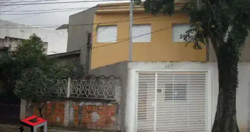 Sobrado para aluguel 3 quartos 1 suíte 2 vagas Valparaíso - Santo André - SP