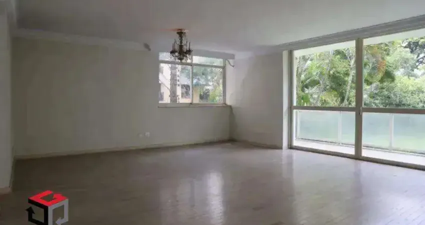 Apartamento em Higienopolis 3 Dormitorios sendo 1 suite, 2 vagas, 248m2 em Santa Cecilia