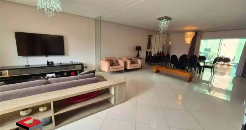 Sobrado para aluguel 4 quartos 4 suítes 5 vagas Independência - São Bernardo do Campo - SP