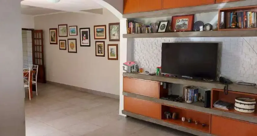 Sobrado à venda 3 quartos 1 suíte 2 vagas Jordanópolis - São Bernardo do Campo - SP