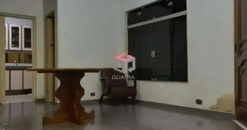 Sobrado à venda 3 quartos 1 suíte 2 vagas Pires - Santo André - SP