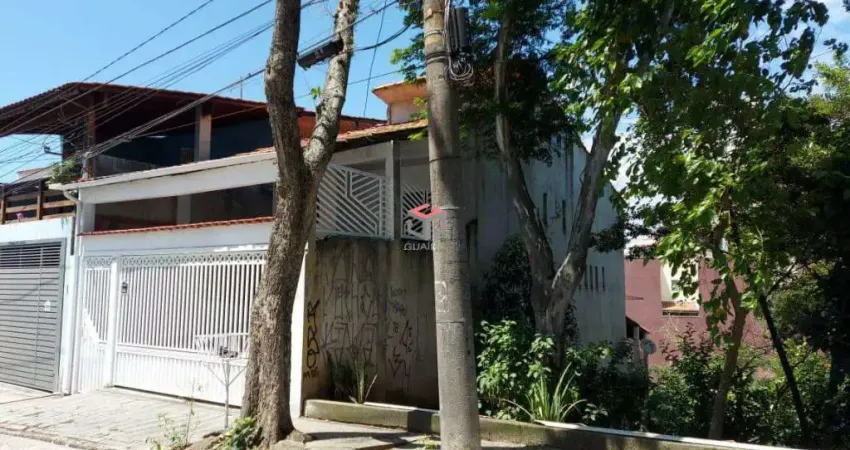 Casa com 3 quartos à venda na Rua Trípoli, 257, Vila Alzira, Santo André