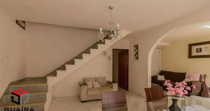 Sobrado 124 m²Localizado No Bairro Stella Santo André - SP