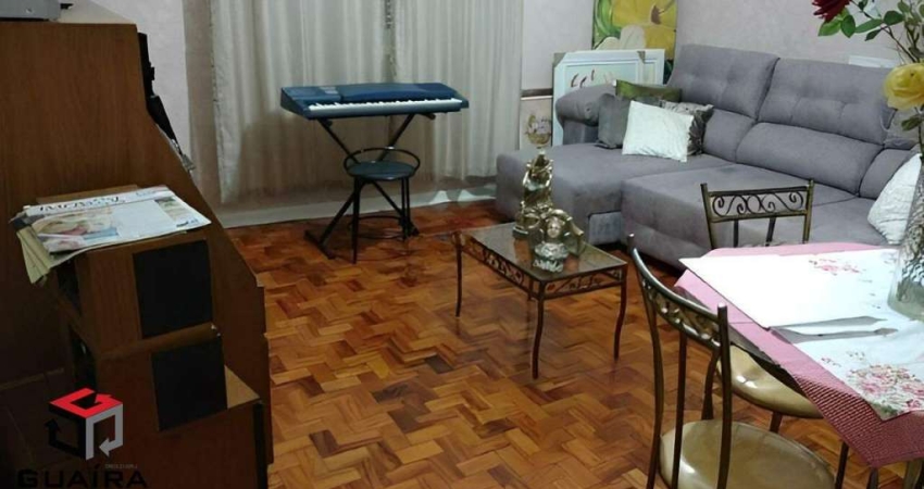 Sobrado à venda 3 quartos 2 suítes 1 vaga Casa Branca - Santo André - SP