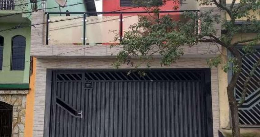Sobrado à venda 3 quartos 2 vagas Humaitá - Santo André - SP