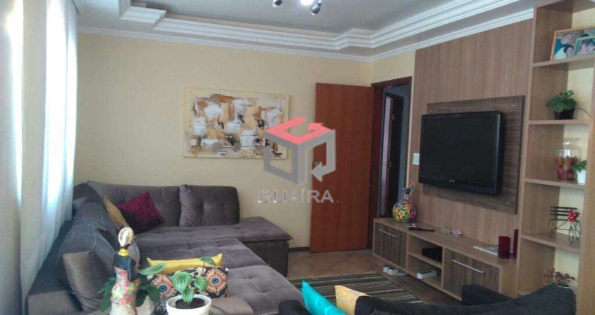 Sobrado com 240 m² localizado no Centro de São Bernardo do Campo/SP.