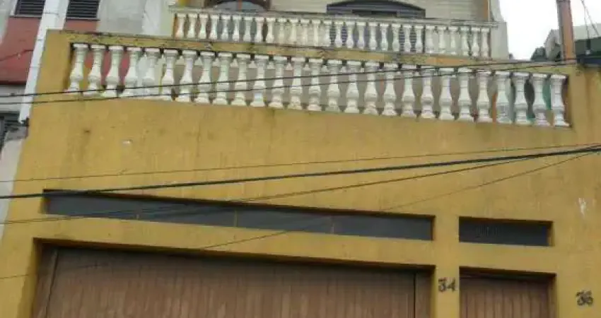 Sobrado com 510 m² localizado no Centro de São Bernardo do Campo / SP.