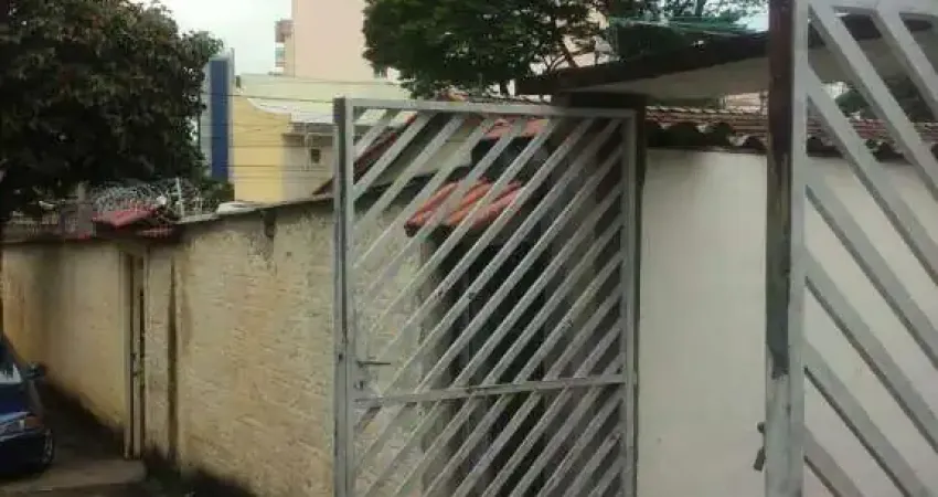 Casa à venda 2 quartos 1 suíte 6 vagas Guiomar - Santo André - SP